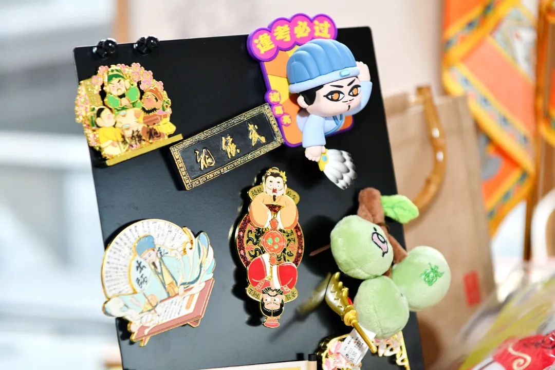 曲多多深度参与2025“投资成都”全球招商大会，共话天府文创产业新篇章