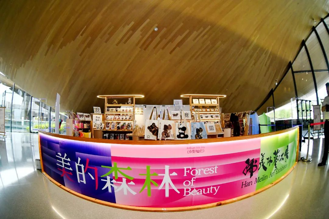 曲多多深度参与2025“投资成都”全球招商大会，共话天府文创产业新篇章